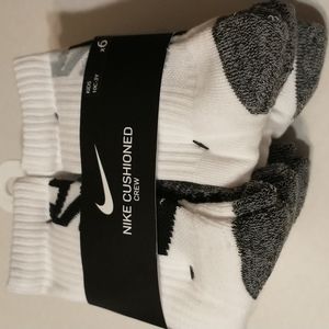 Nike Kids Cushion Crew 6 Pack. NWT